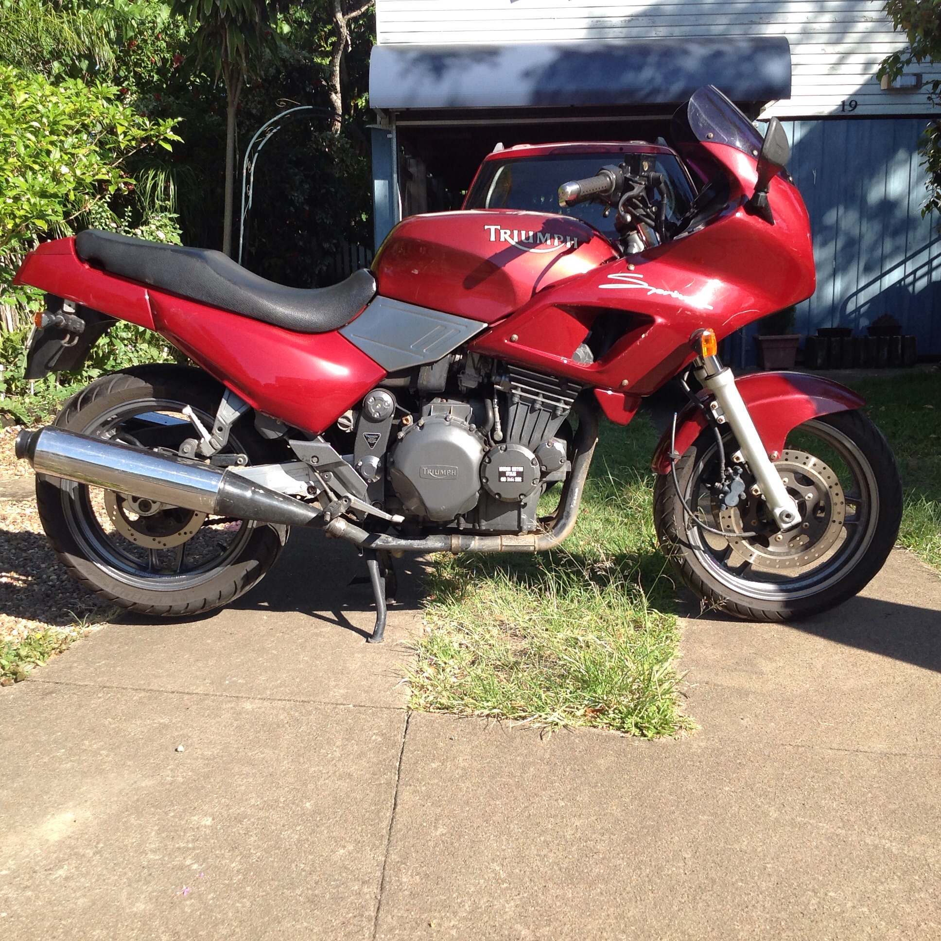 triumph trident 1993