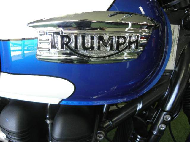 2015 Triumph T214 Bonne SE Road Classic
