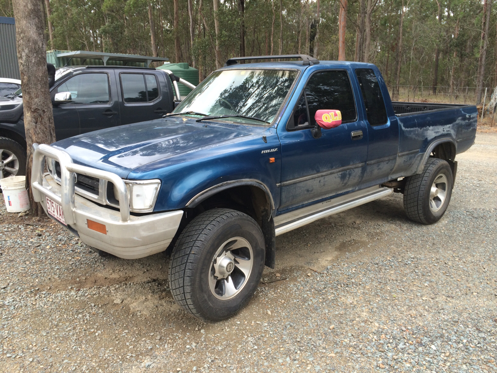 toyota hilux gearbox leaking oil #6 toyota hilux gearbox leaking oil #6