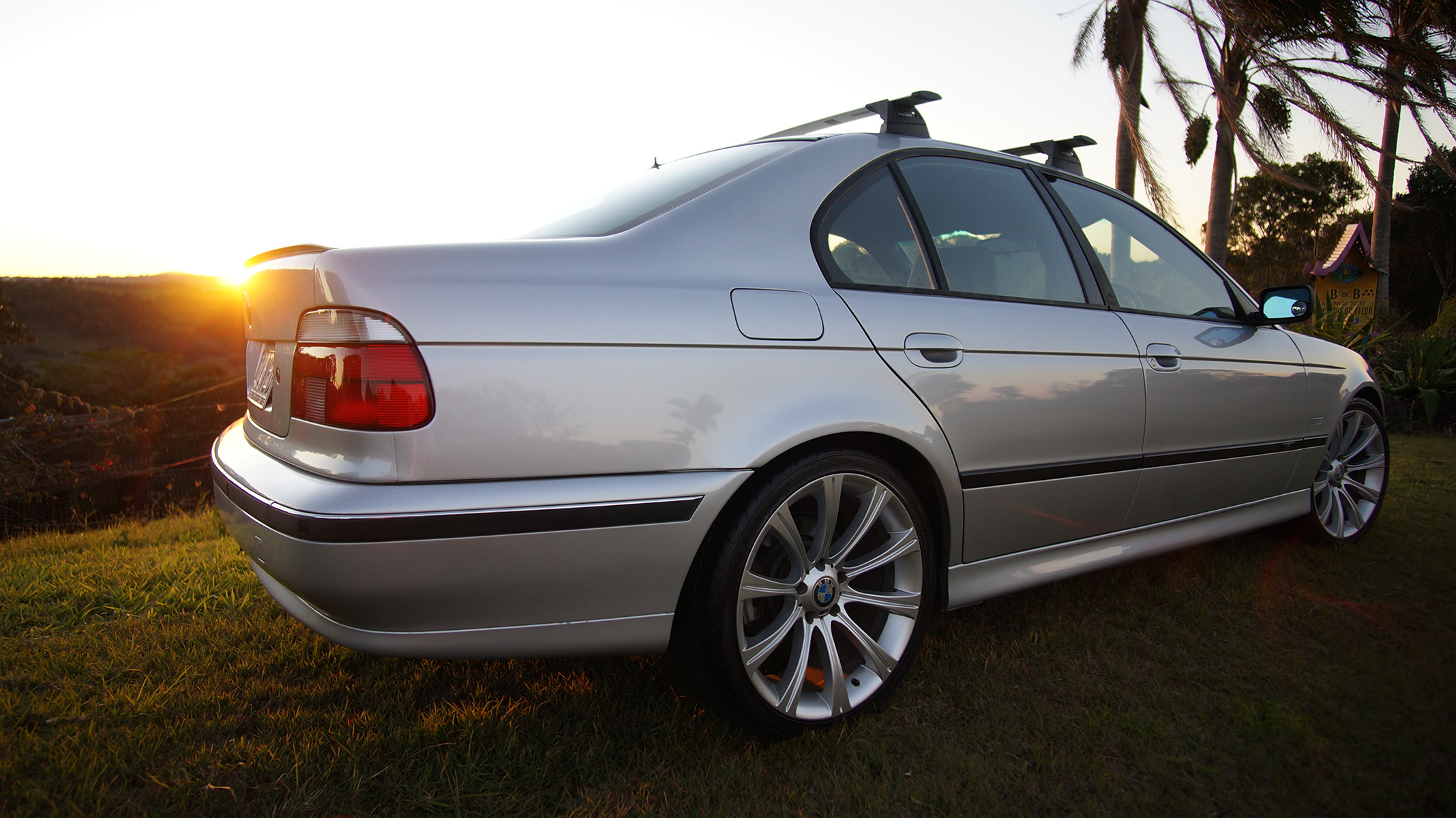 2000 BMW 540i Sport E39