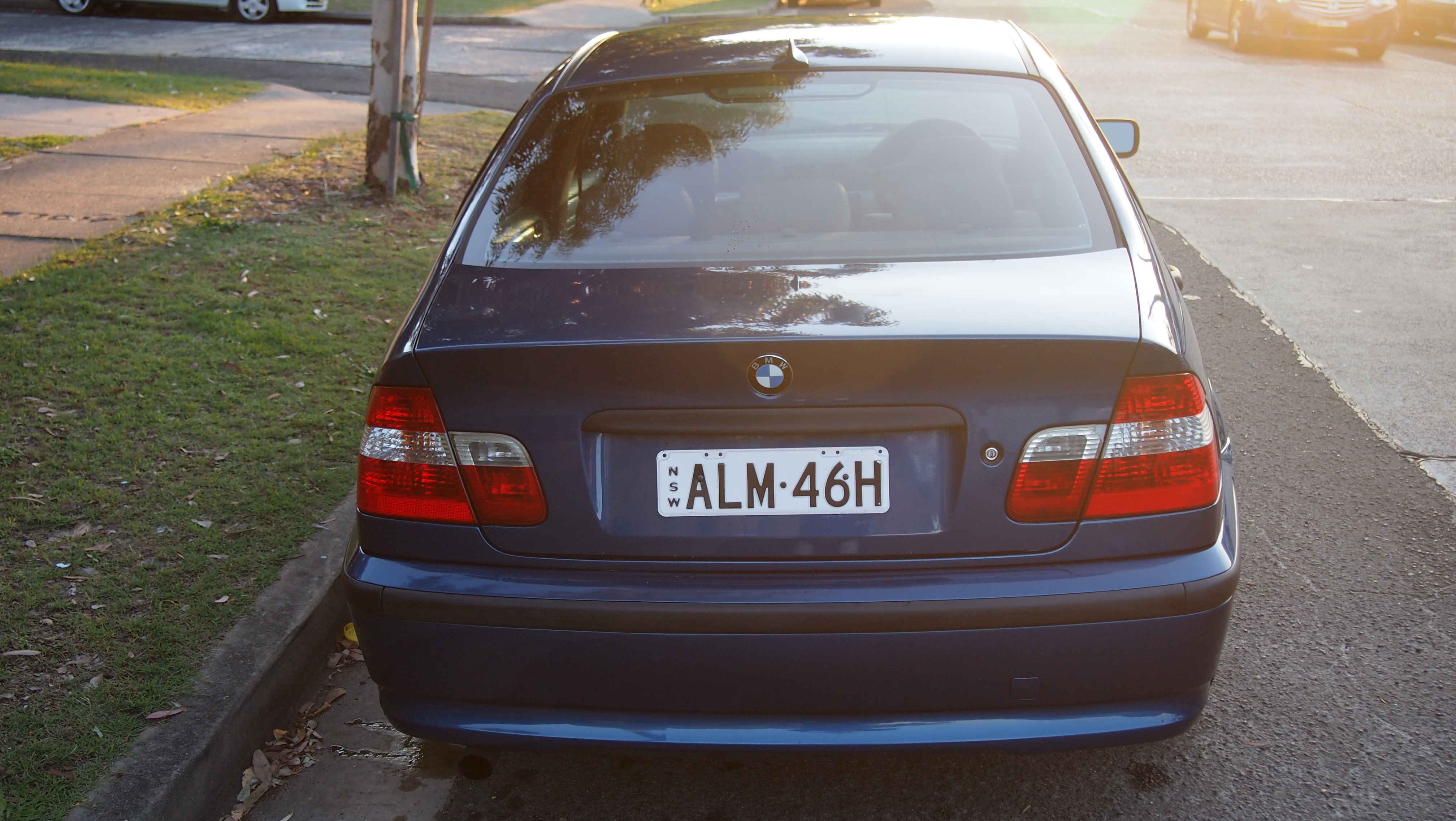 2002 BMW 318i E46