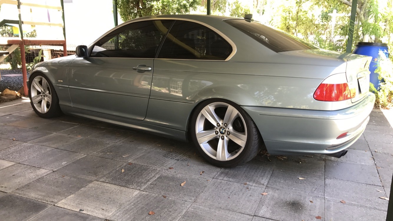 2002 BMW 320CI E46