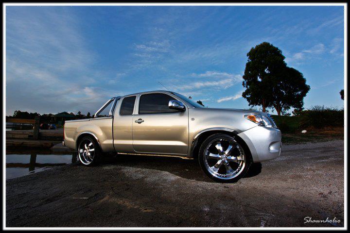 2005 Toyota Hilux SR5 GGN15R 06 Upgrade