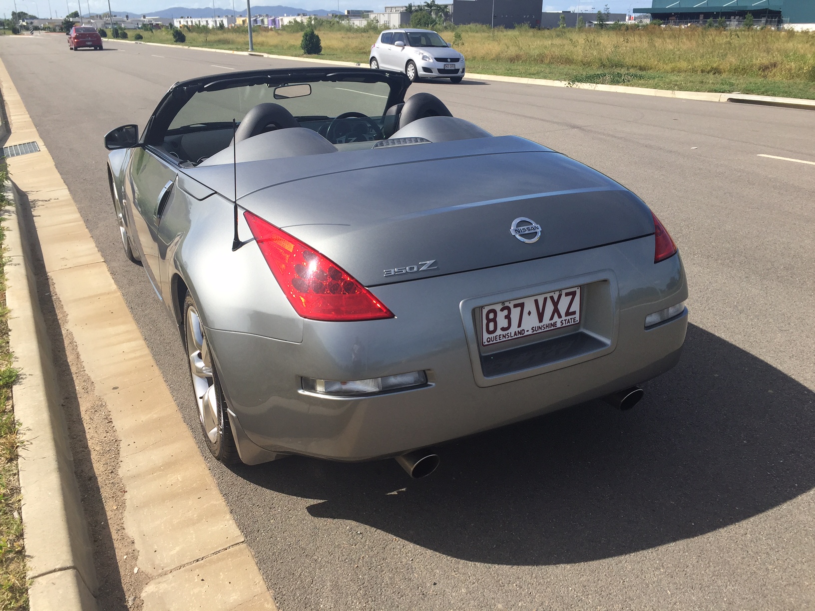 2006 Nissan 350z coupe track #9
