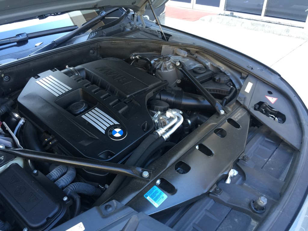 2009 BMW 740i
