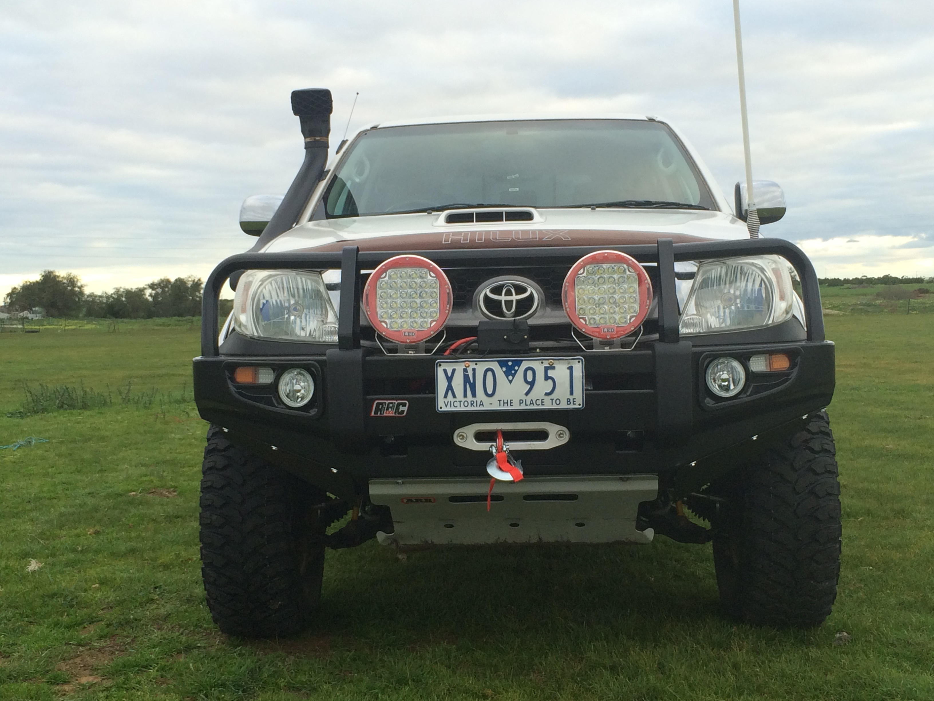 2010 Toyota Hilux SR5 (4X4) GGN25R MY11 Upgrade