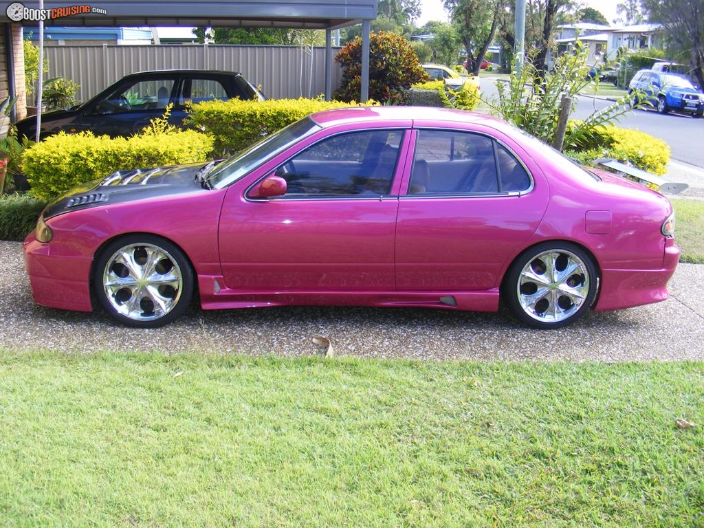 Nissan bluebird 1987 for sale