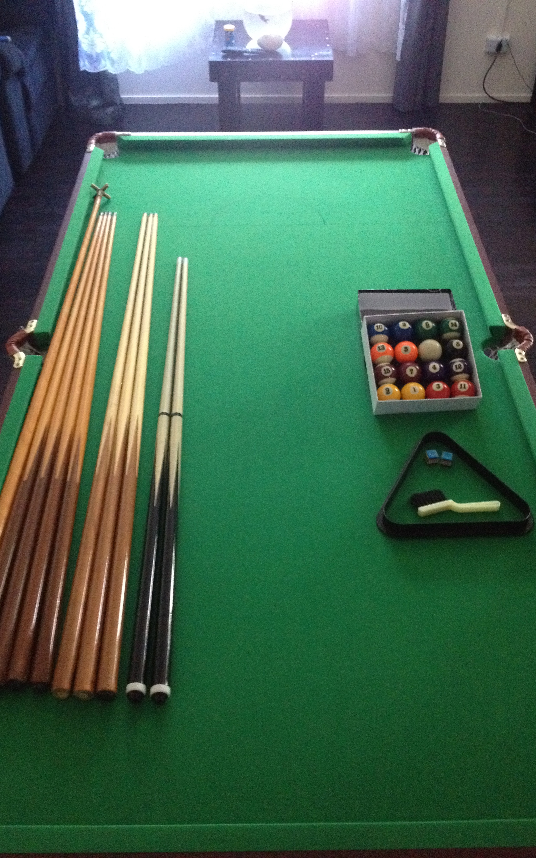 POOL Table With Foldable LEGS For Easy Storage. Comes With Accessories