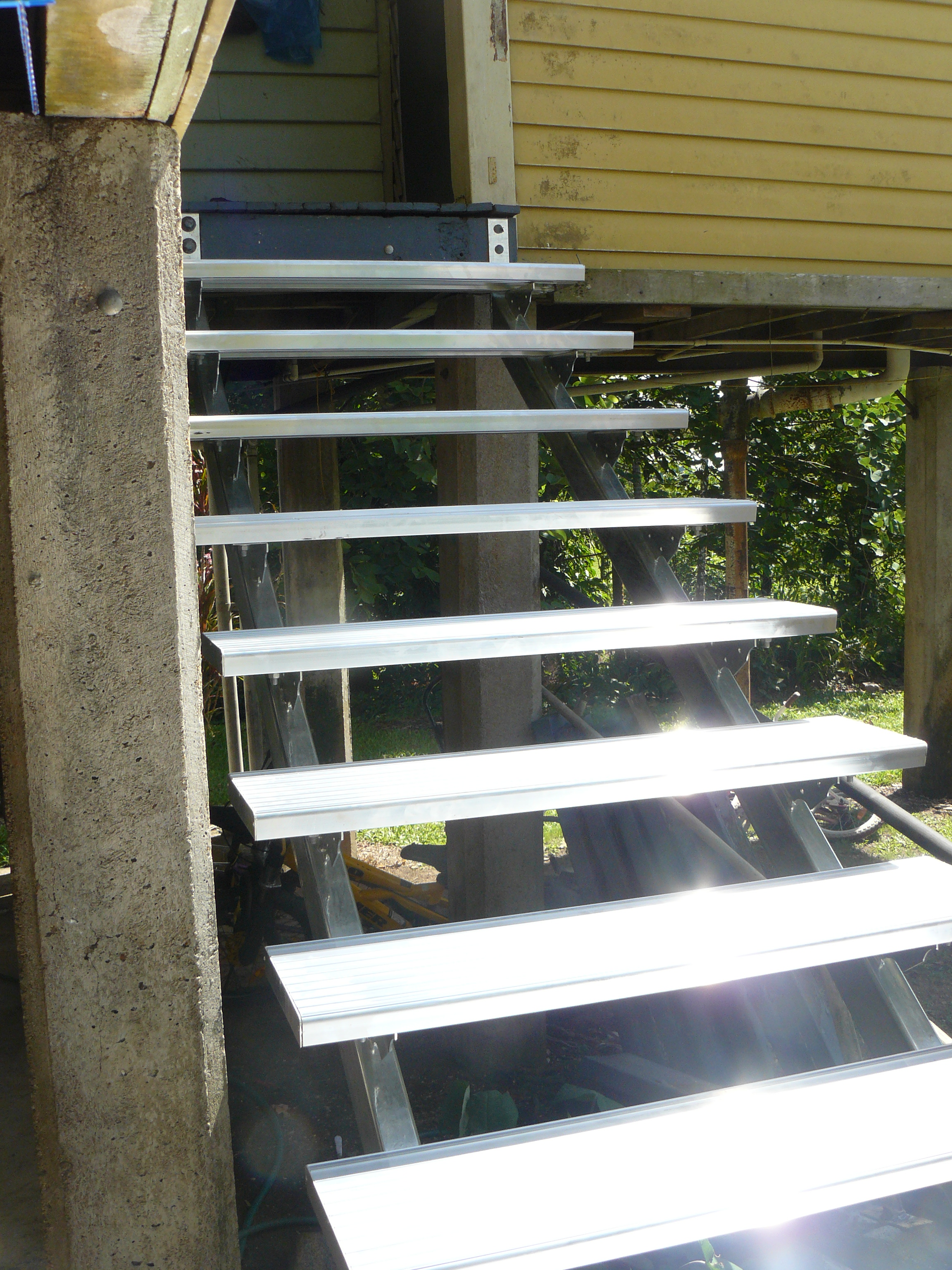 Aluminium Stair Treads (Ipswich Area) / Steps PER Metre