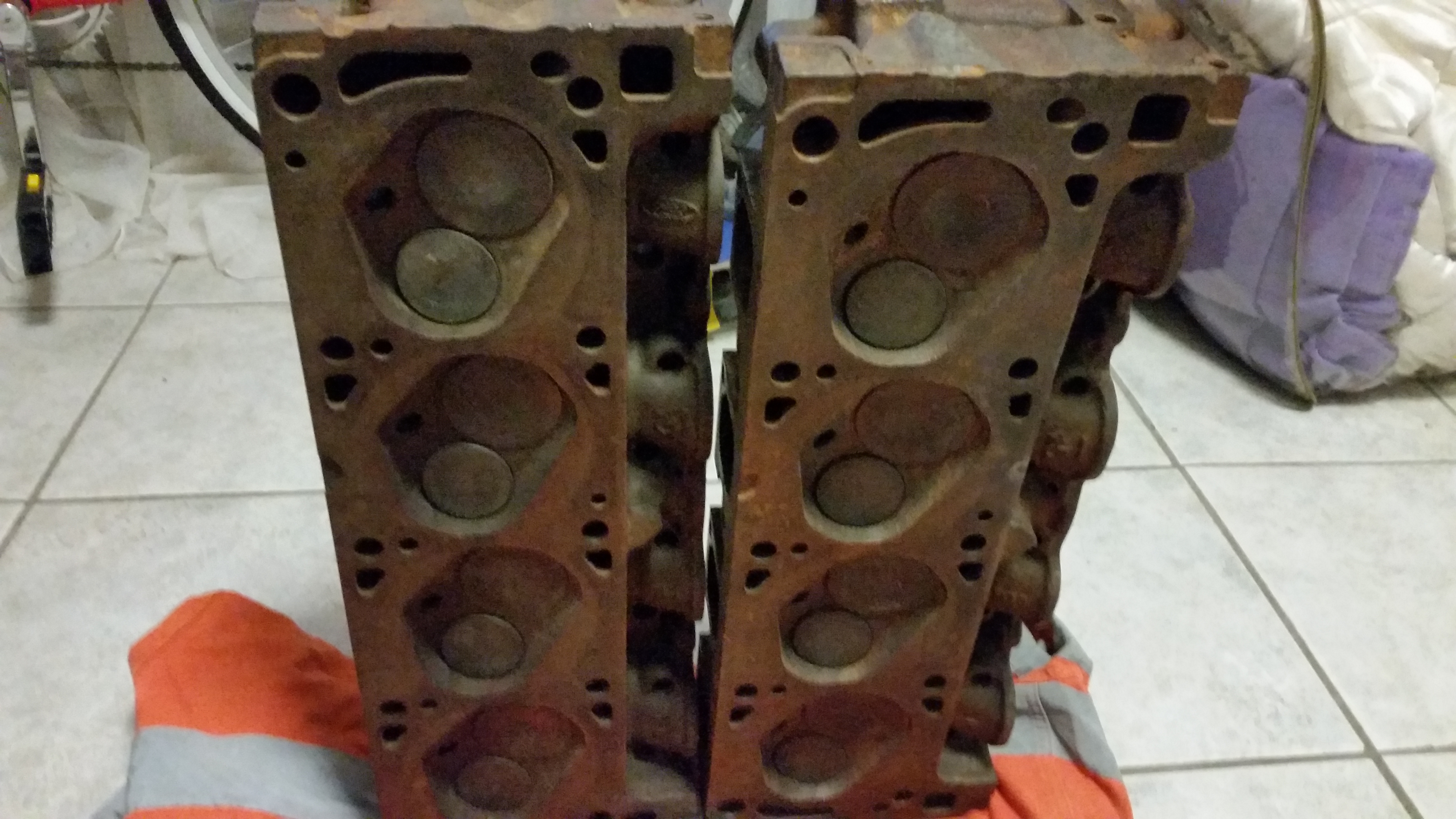 Ford .4 Closed Chamber Heads