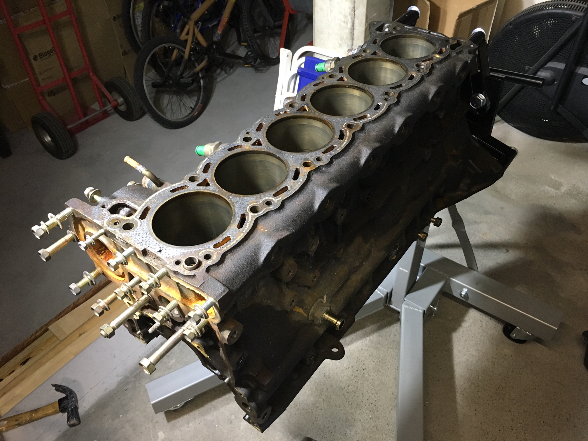RB25DET Series 2 Engine Block, Crank, Pistons and RODS