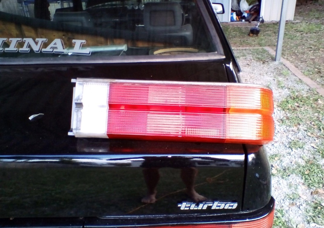 Right Side New VL Turbo Tail Light