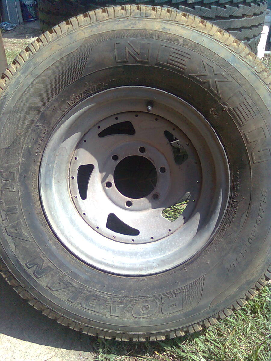 5 Galvanised 6 Stud Nissan Rims and Tyres