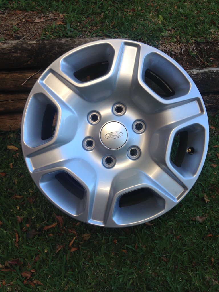 Ford Ranger Wheels and Tyres 2016