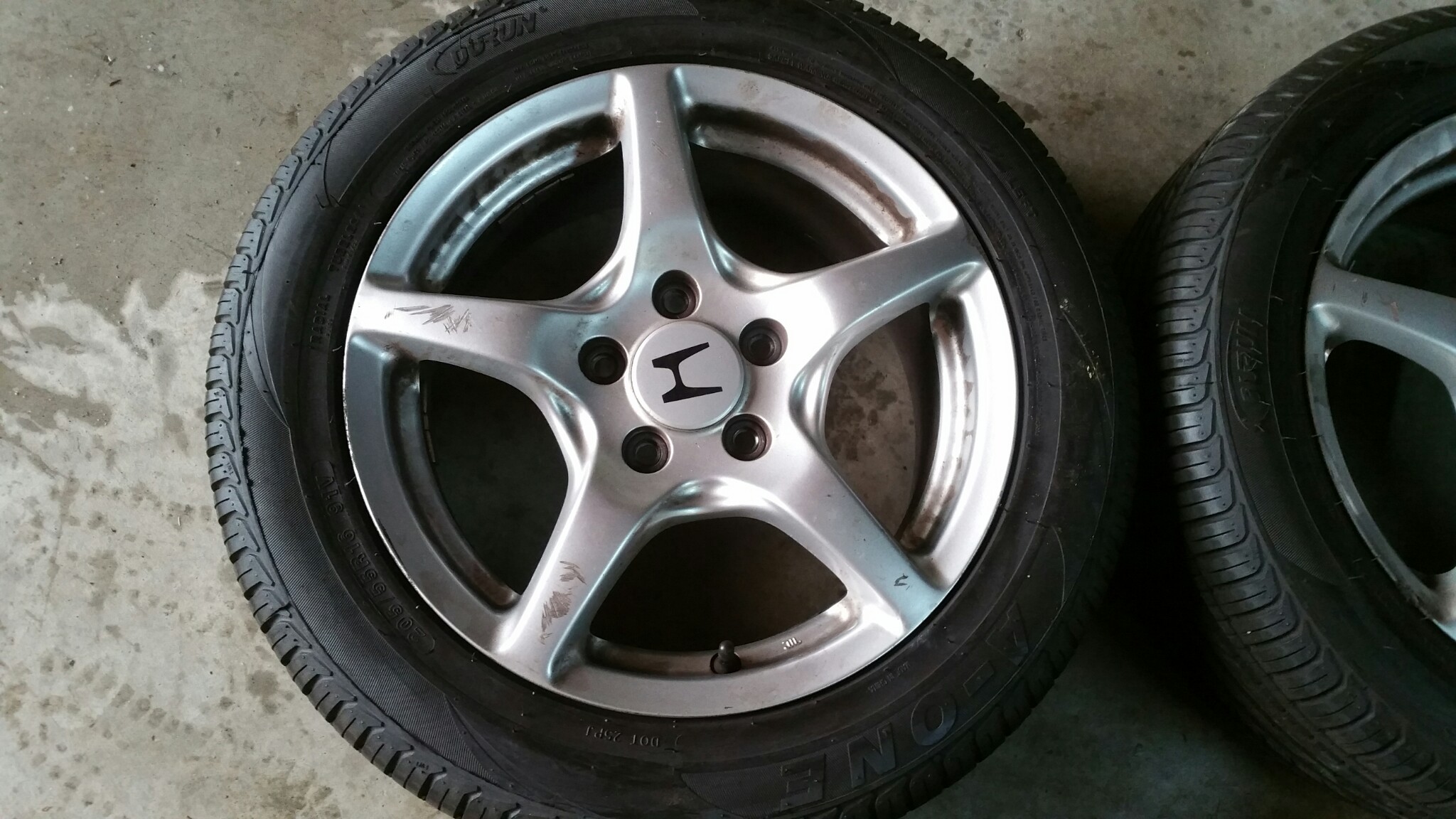 Honda S2000 OEM Rims With RWC Tyres