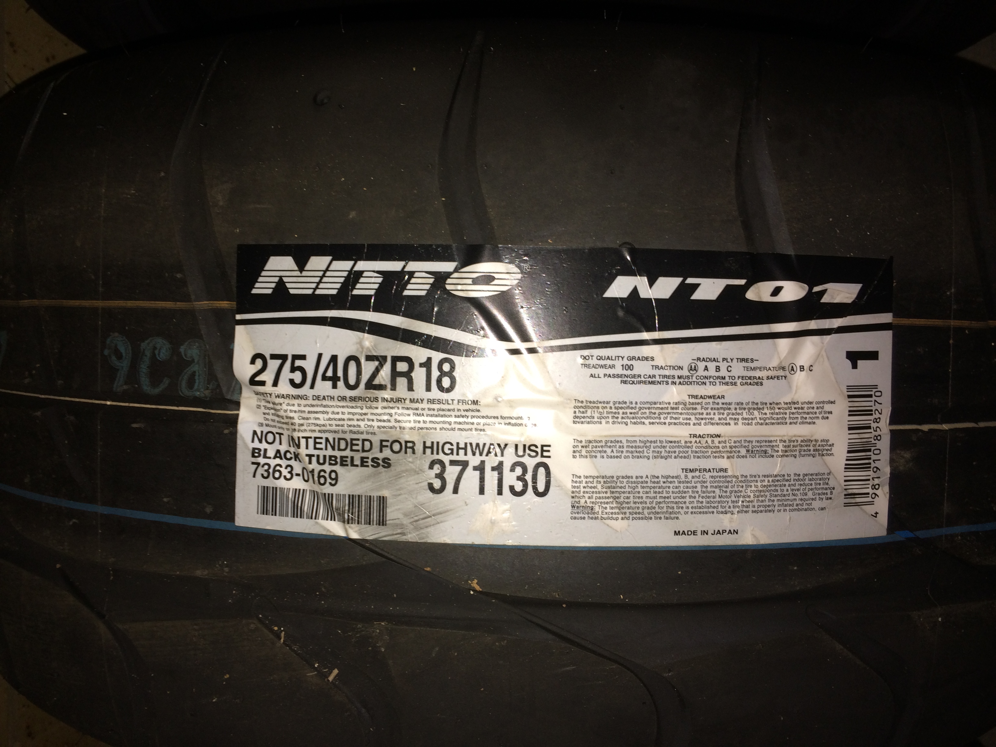 Nitto NT01 275-40-18 275-40-18-371-010 Brand New