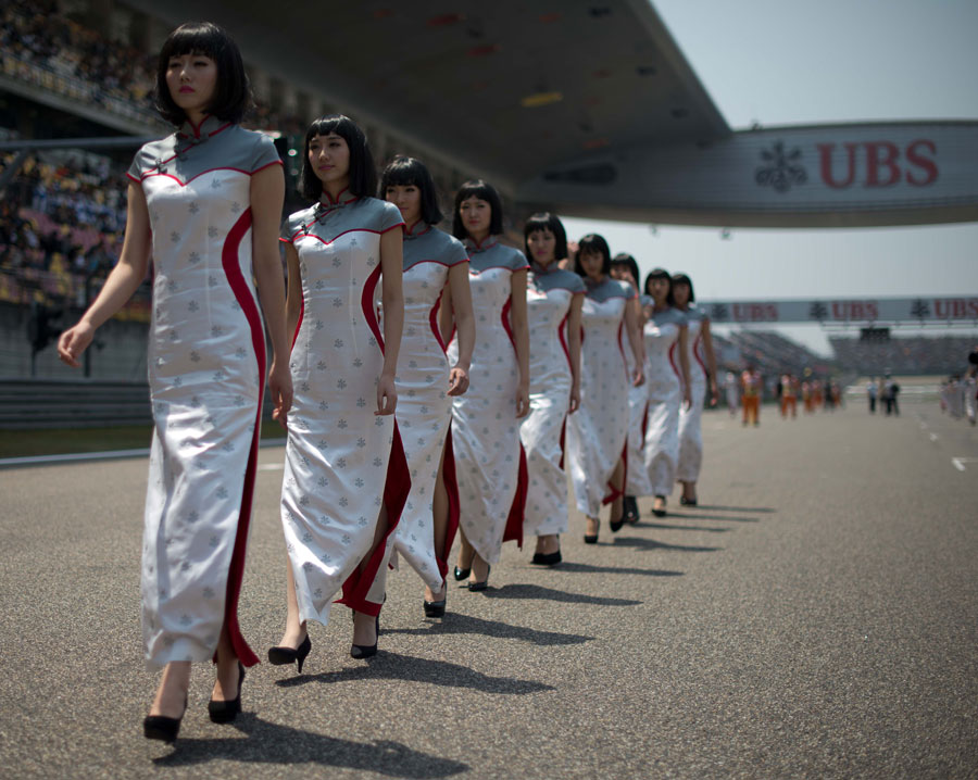 F1 China 2013 Paddock Girls