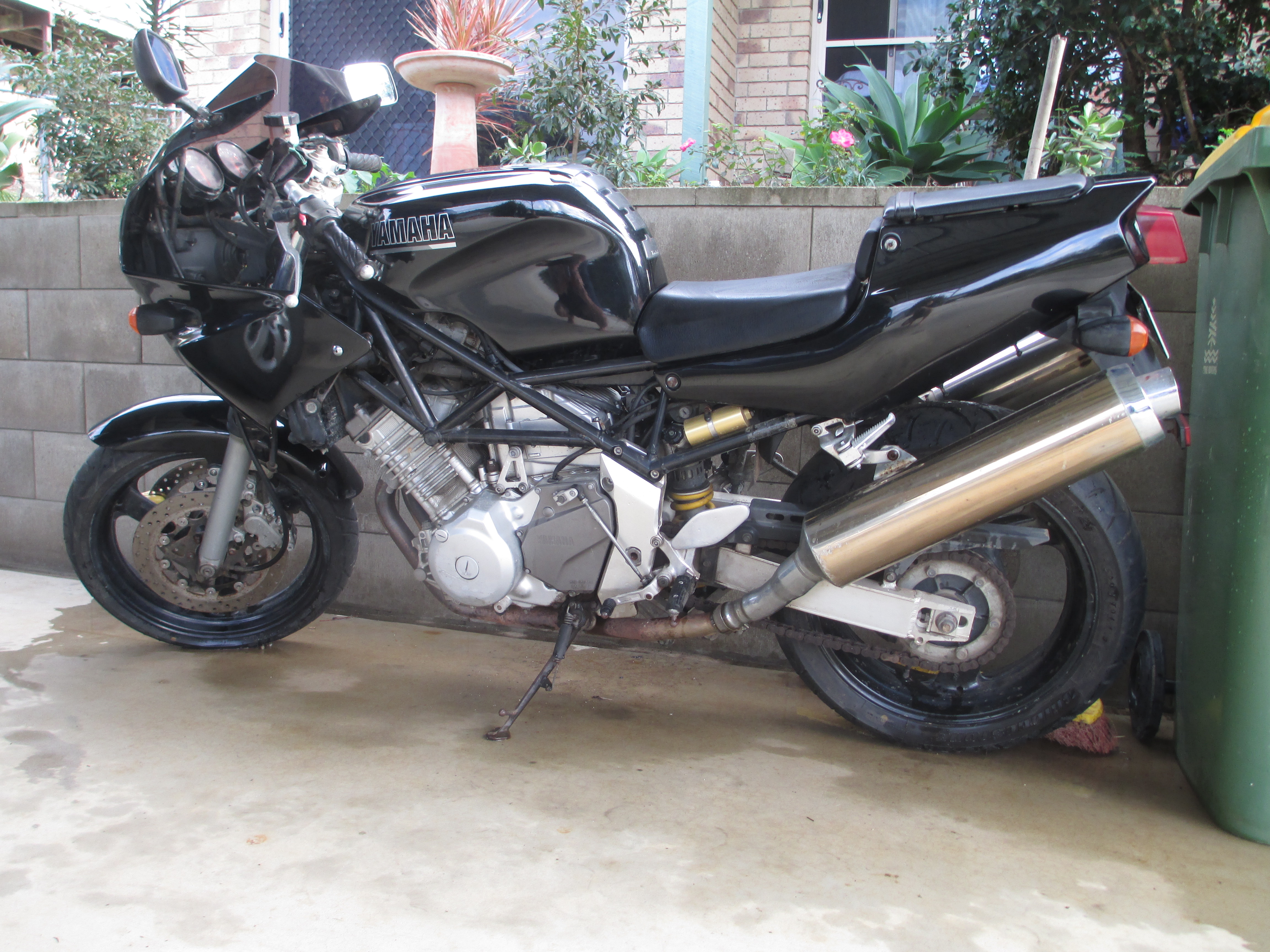 1998 Yamaha TRX850