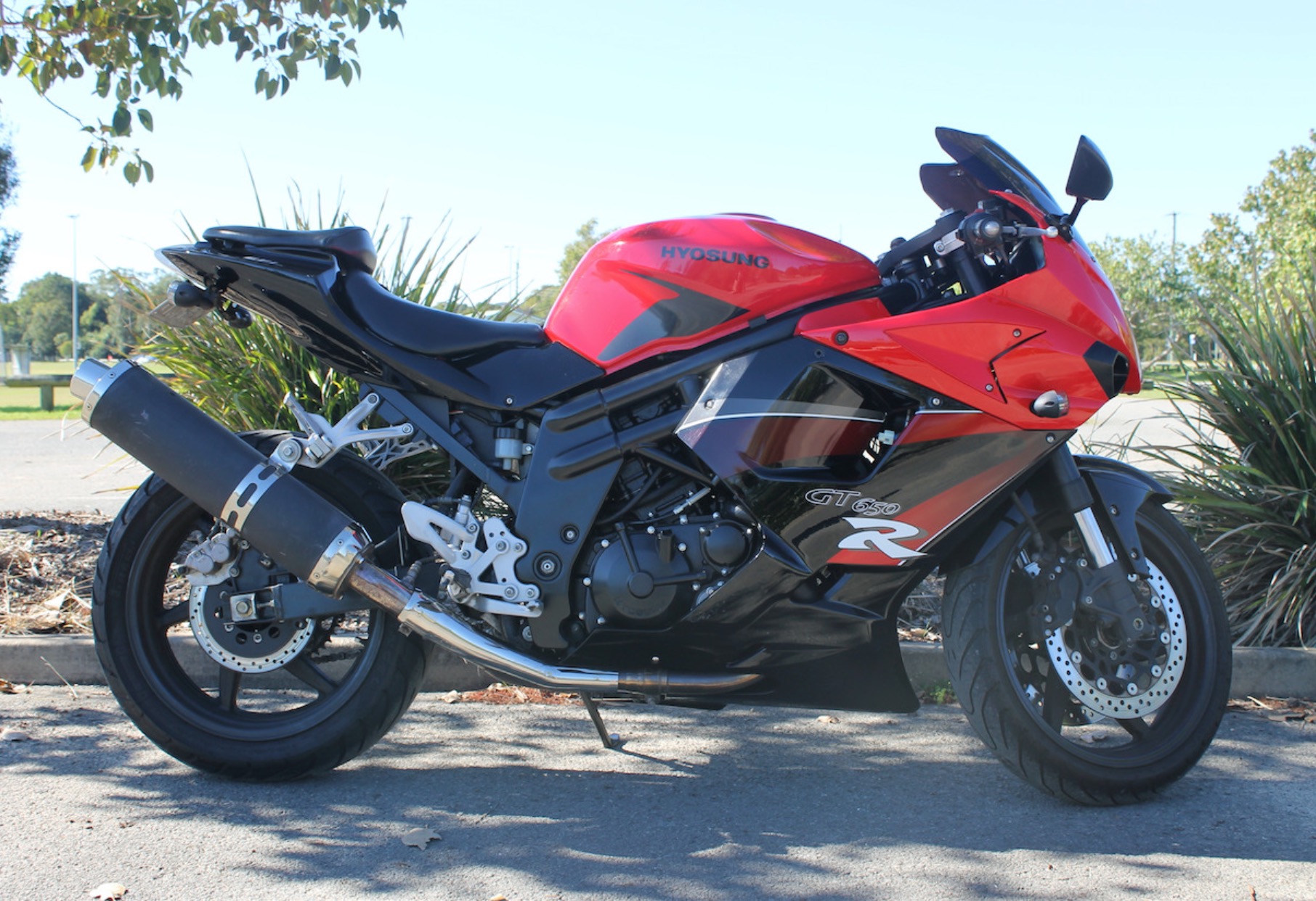 2010 Hyosung GT650R EFI