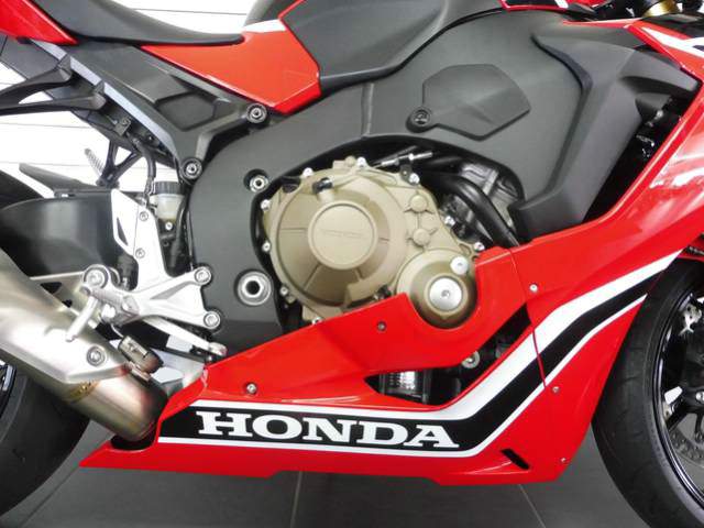2017 Honda CBR1000 Road Super Sport