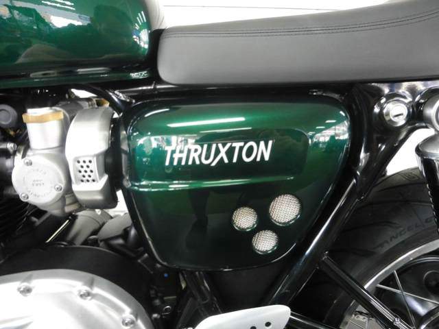 2017 Triumph Thruxton D Road ICON Classics