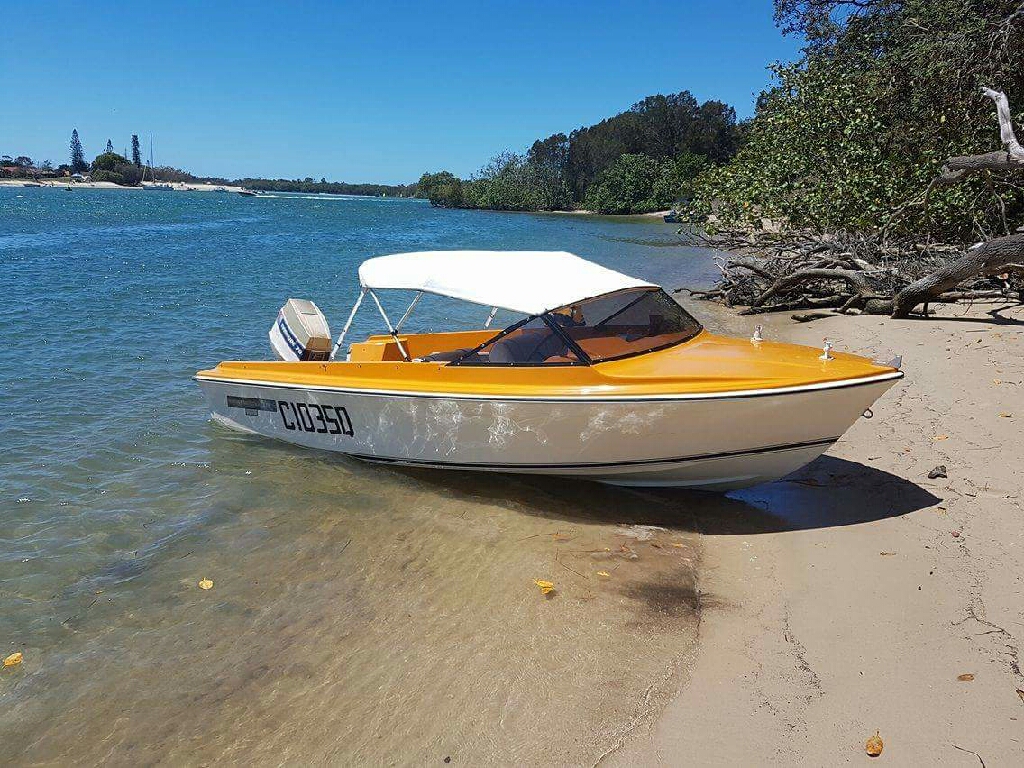 1976 Haines Hunter 445