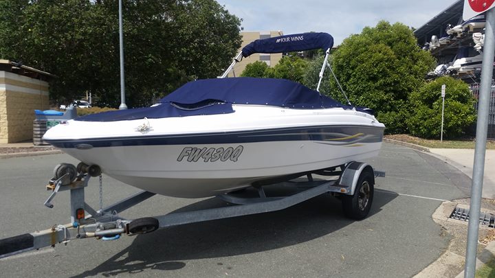 2005 FOUR Winns 170