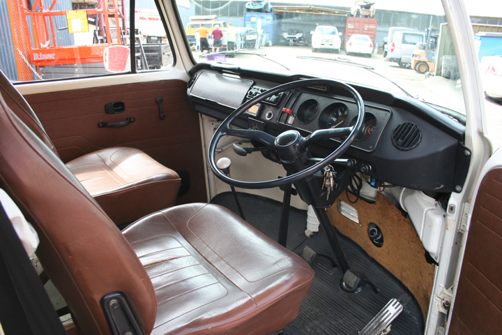 1976 Volkswagen Kombi Transporter