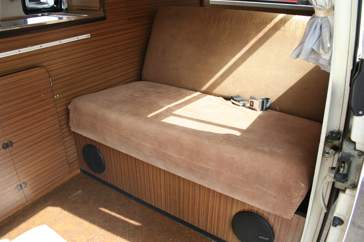 1976 Volkswagen Kombi Transporter