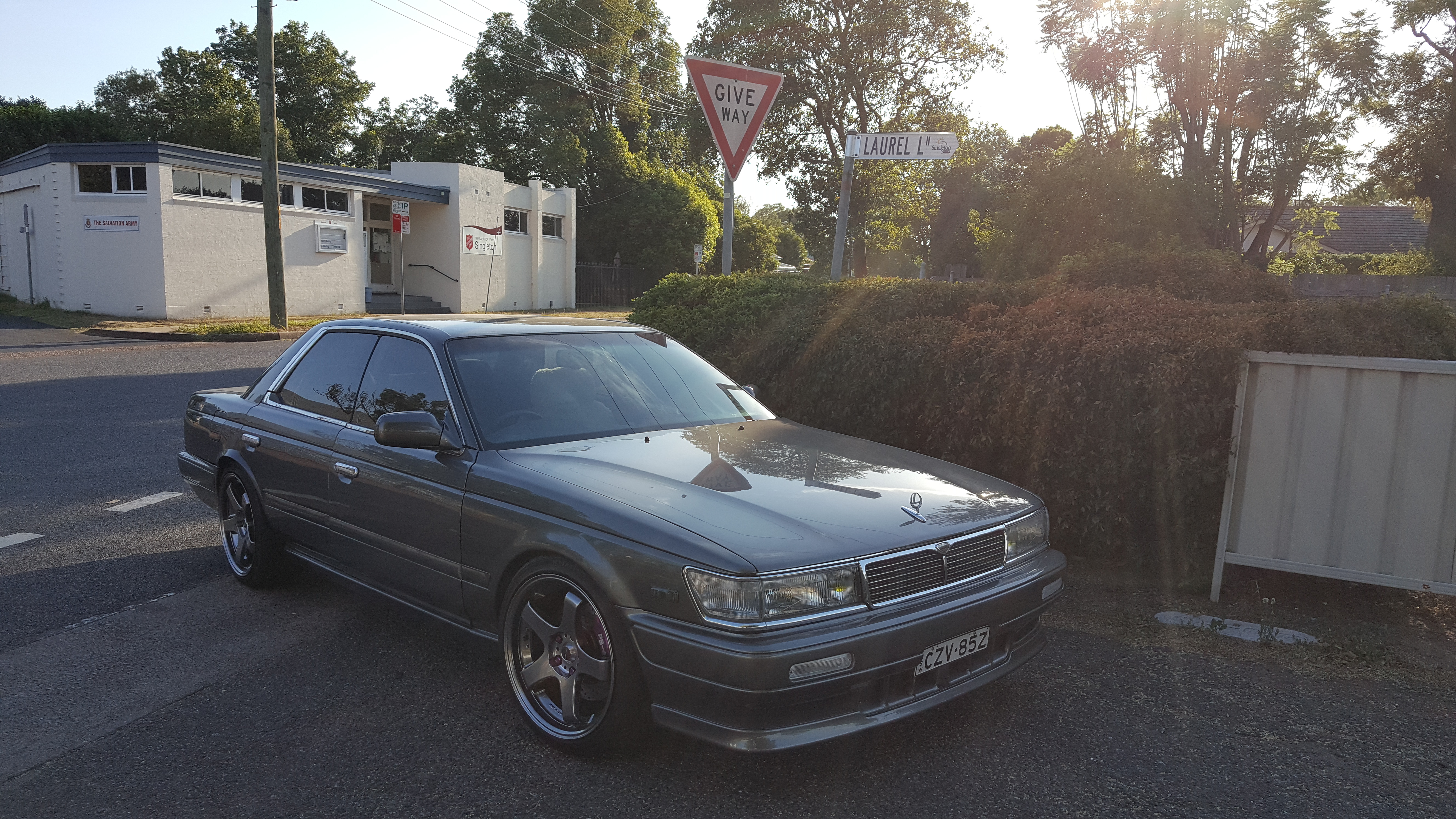 1990 Nissan Laurel