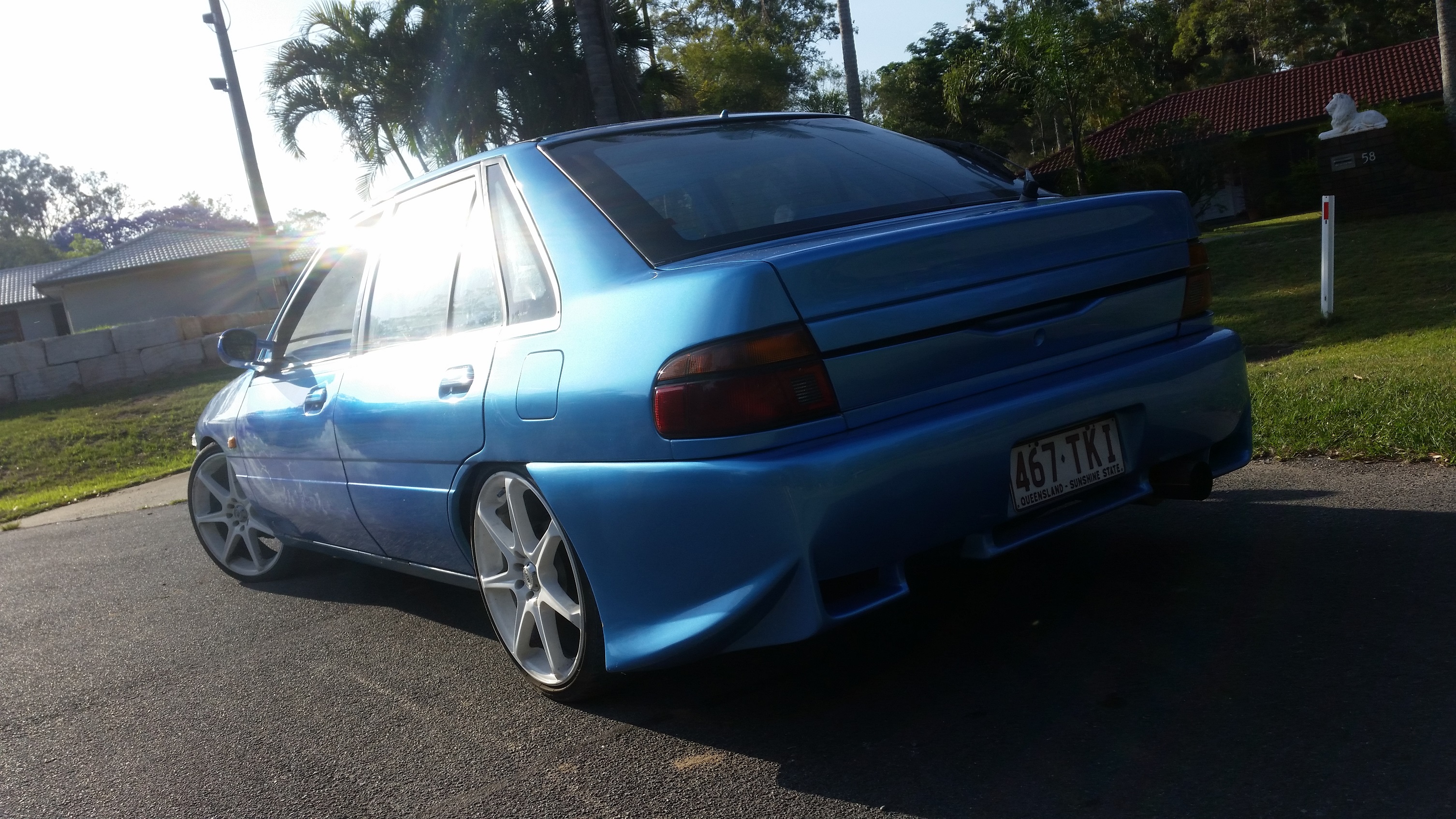 Ford laser 1992 manual #2