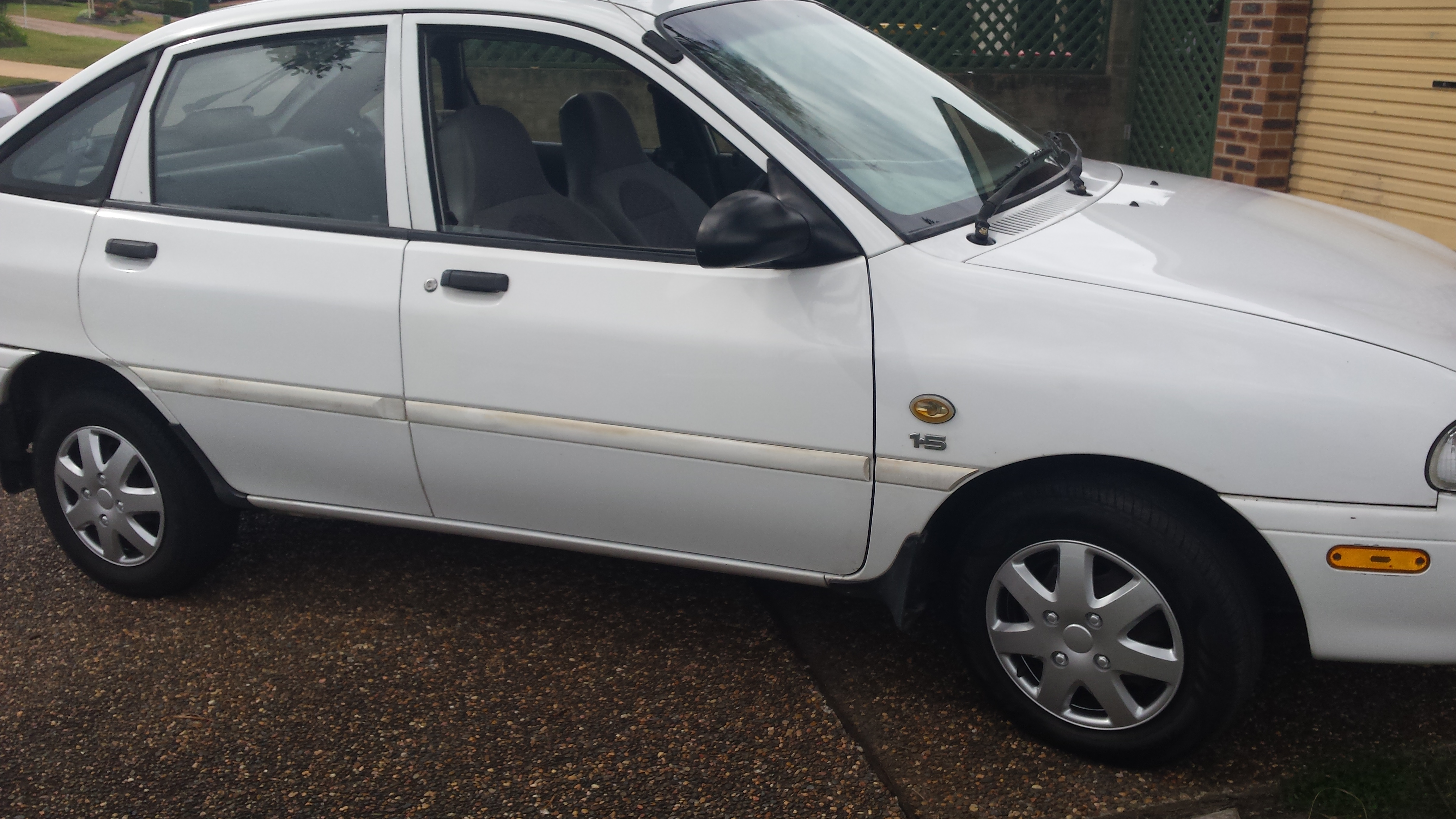 1997 Ford festiva service manual