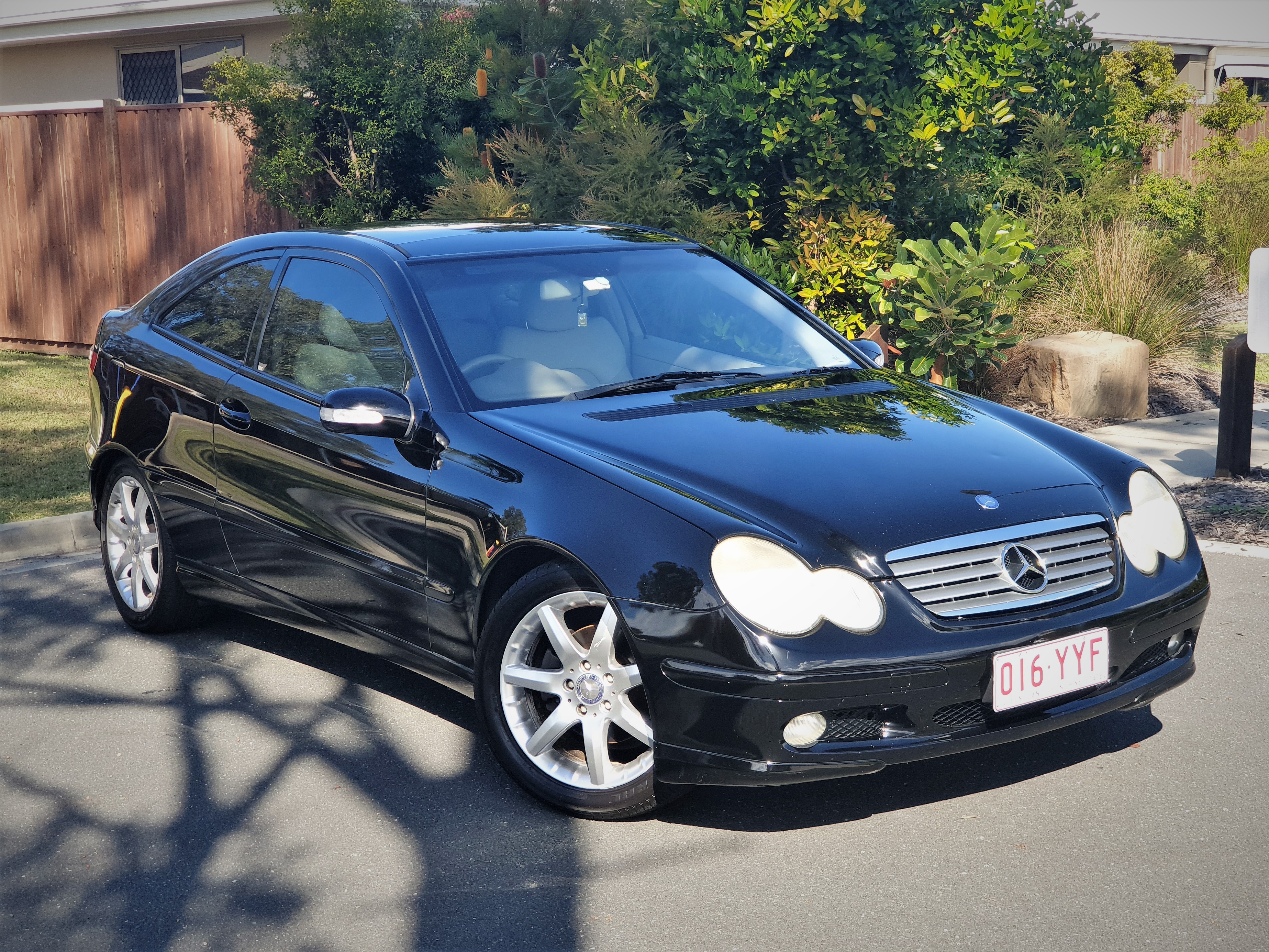 2002 Mercedesbenz C200 Kompressor Car Sales QLD Gold