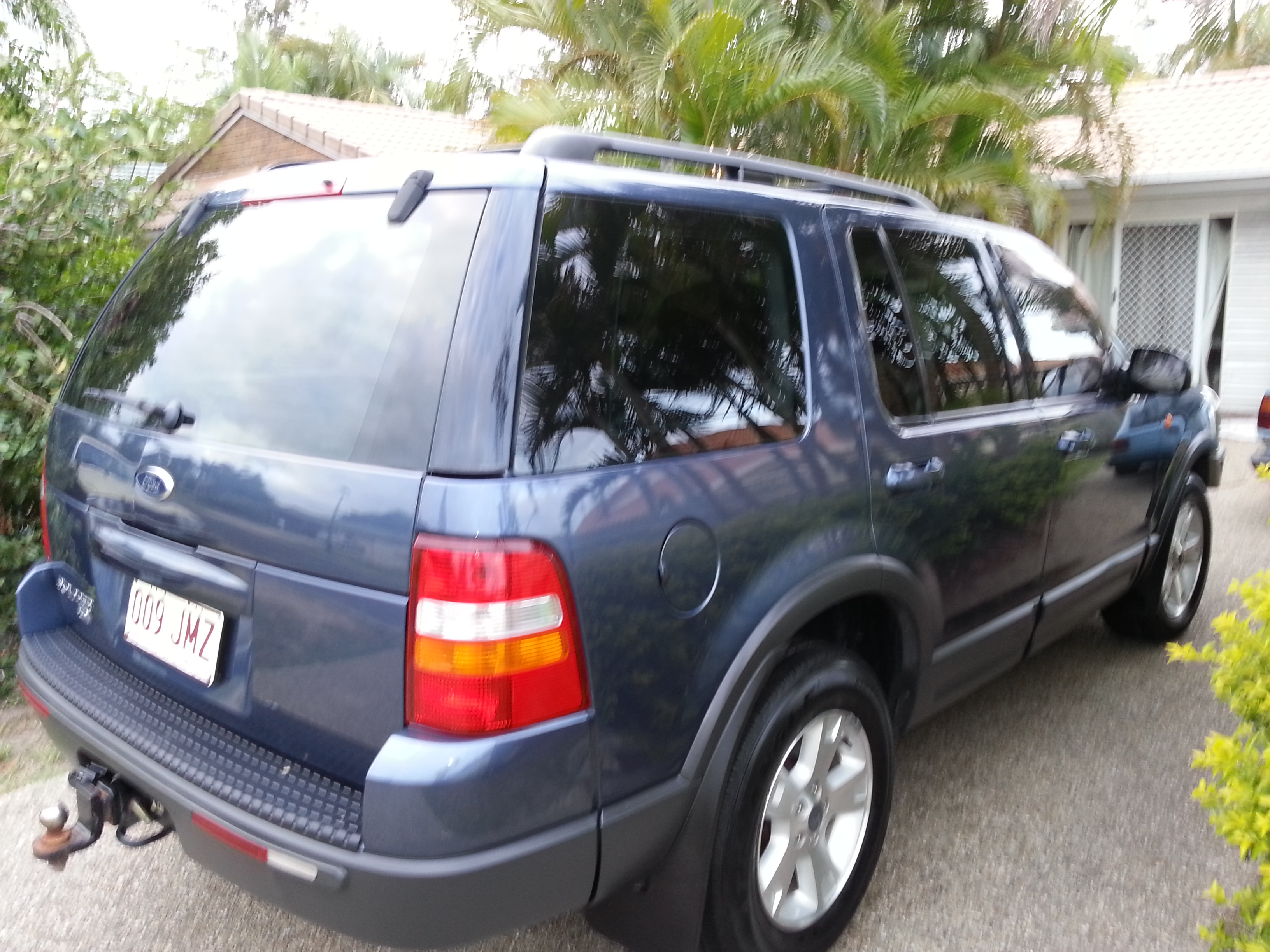 2003 Ford Explorer