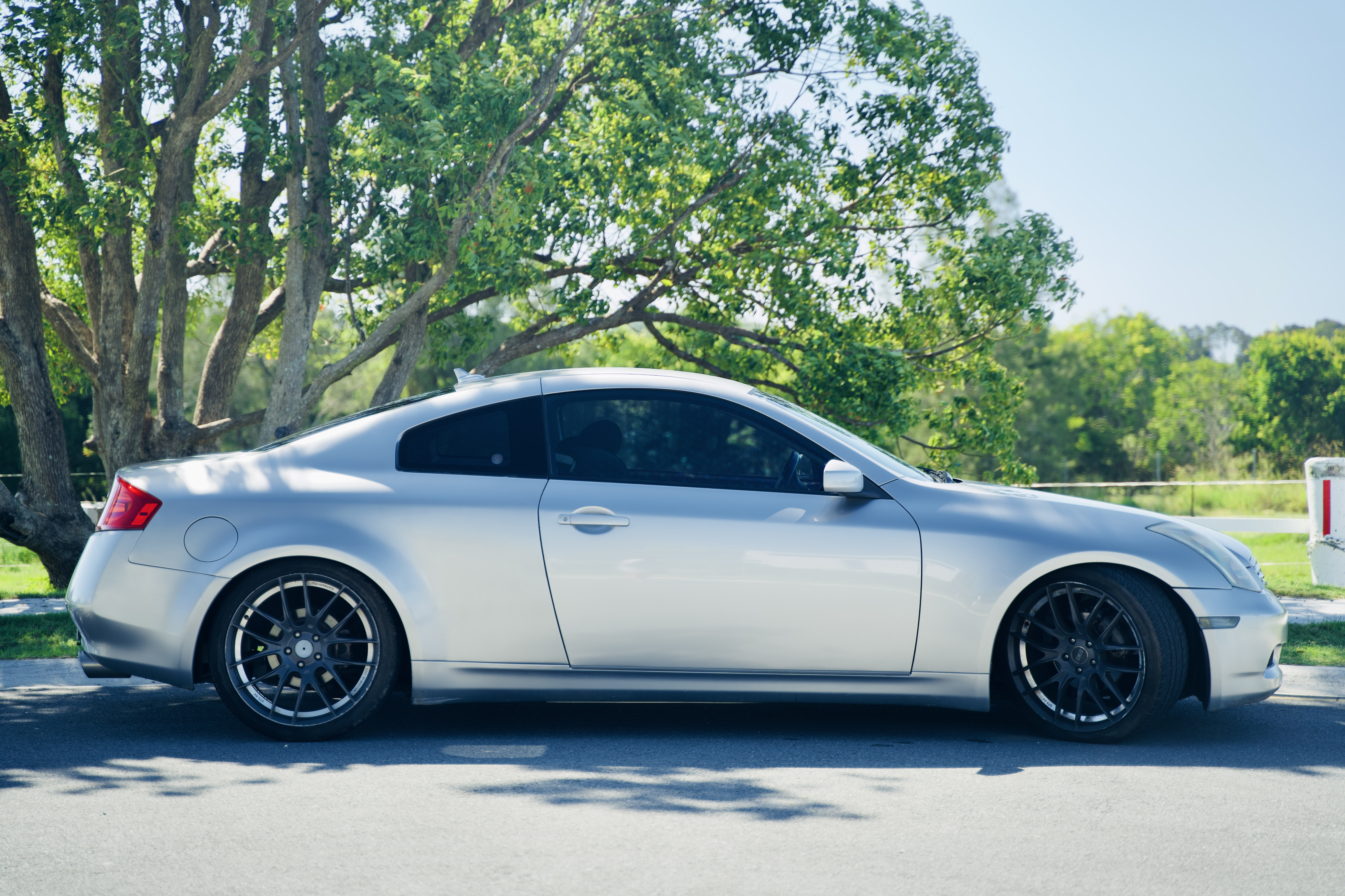 2003 Nissan Skyline
