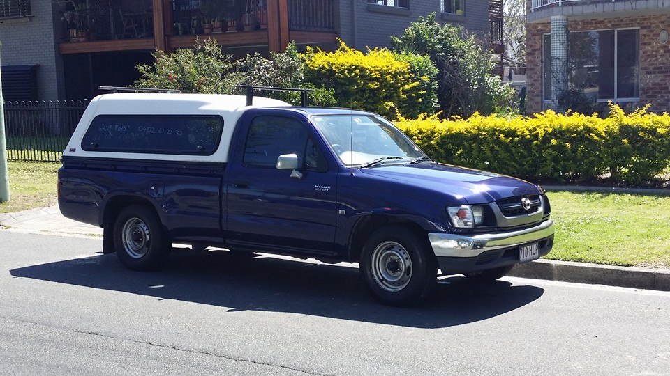 2003 Toyota Hilux RZN154R