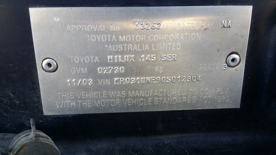 2003 Toyota Hilux RZN154R