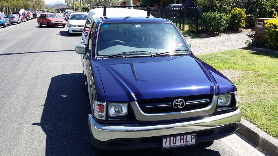 2003 Toyota Hilux RZN154R