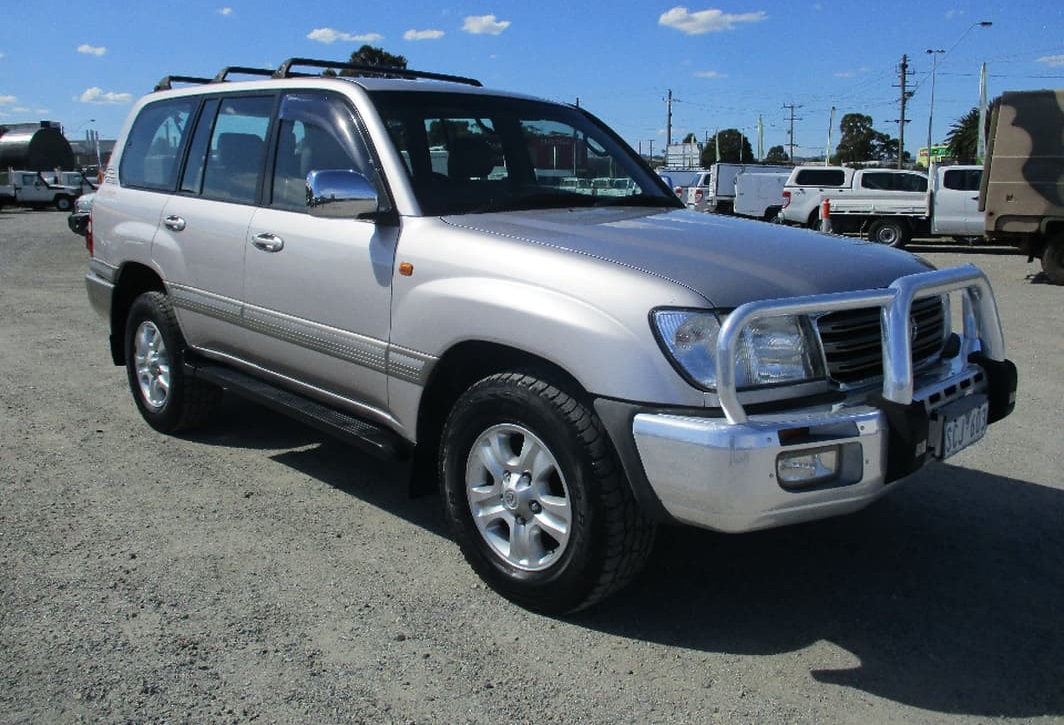 2003 Toyota Landcruiser Sahara (4X4) HDJ100R