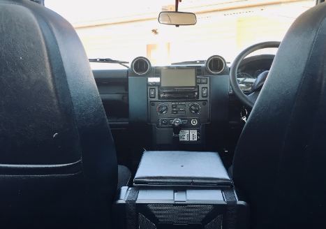 2010 LAND Rover Defender