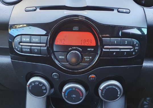 2012 Mazda 2