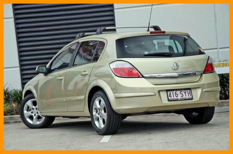 2004 Holden Astra CDX AH