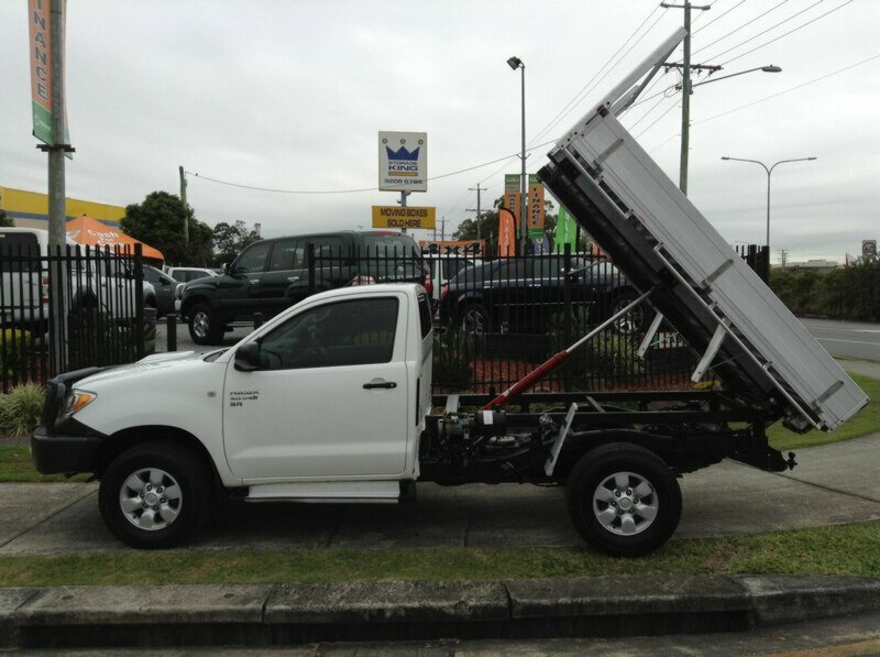 2006 Toyota Hilux 4X4, Turbo Diesel Tipper Ute
