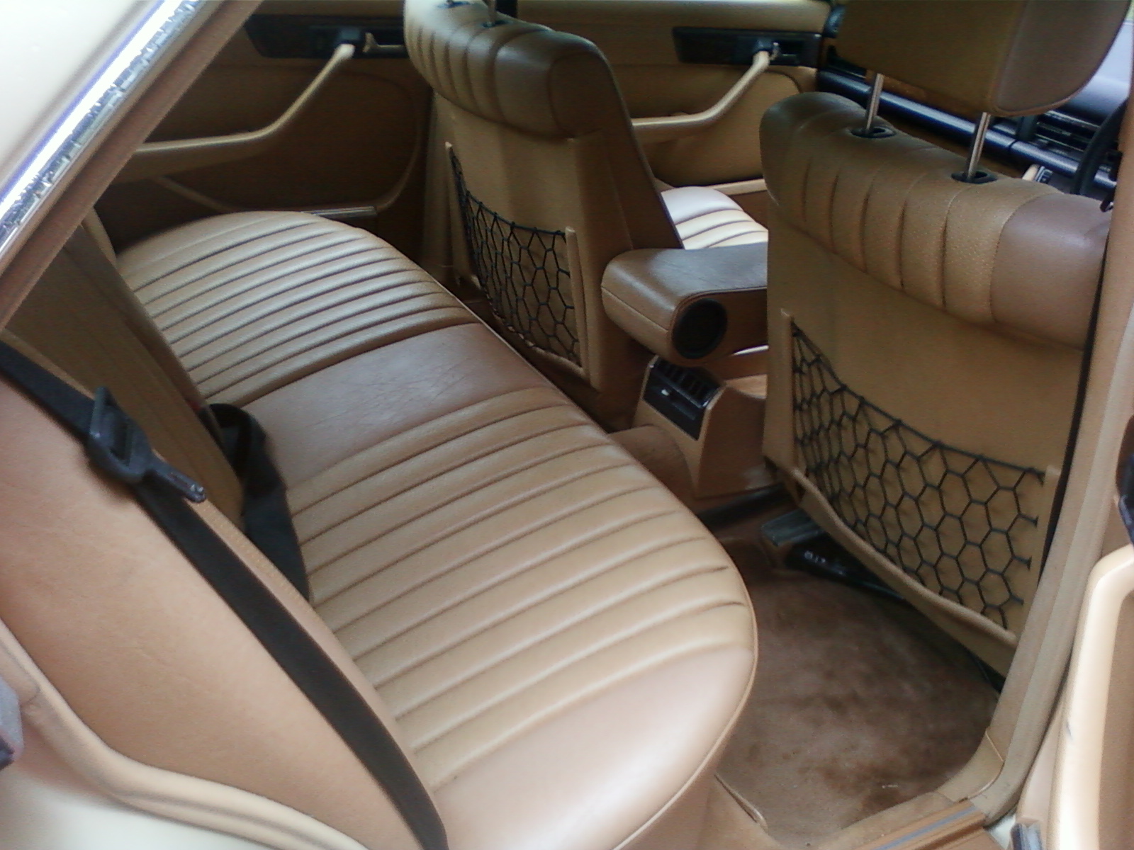 1987 Mercedes-benz 300SEL SEL W126