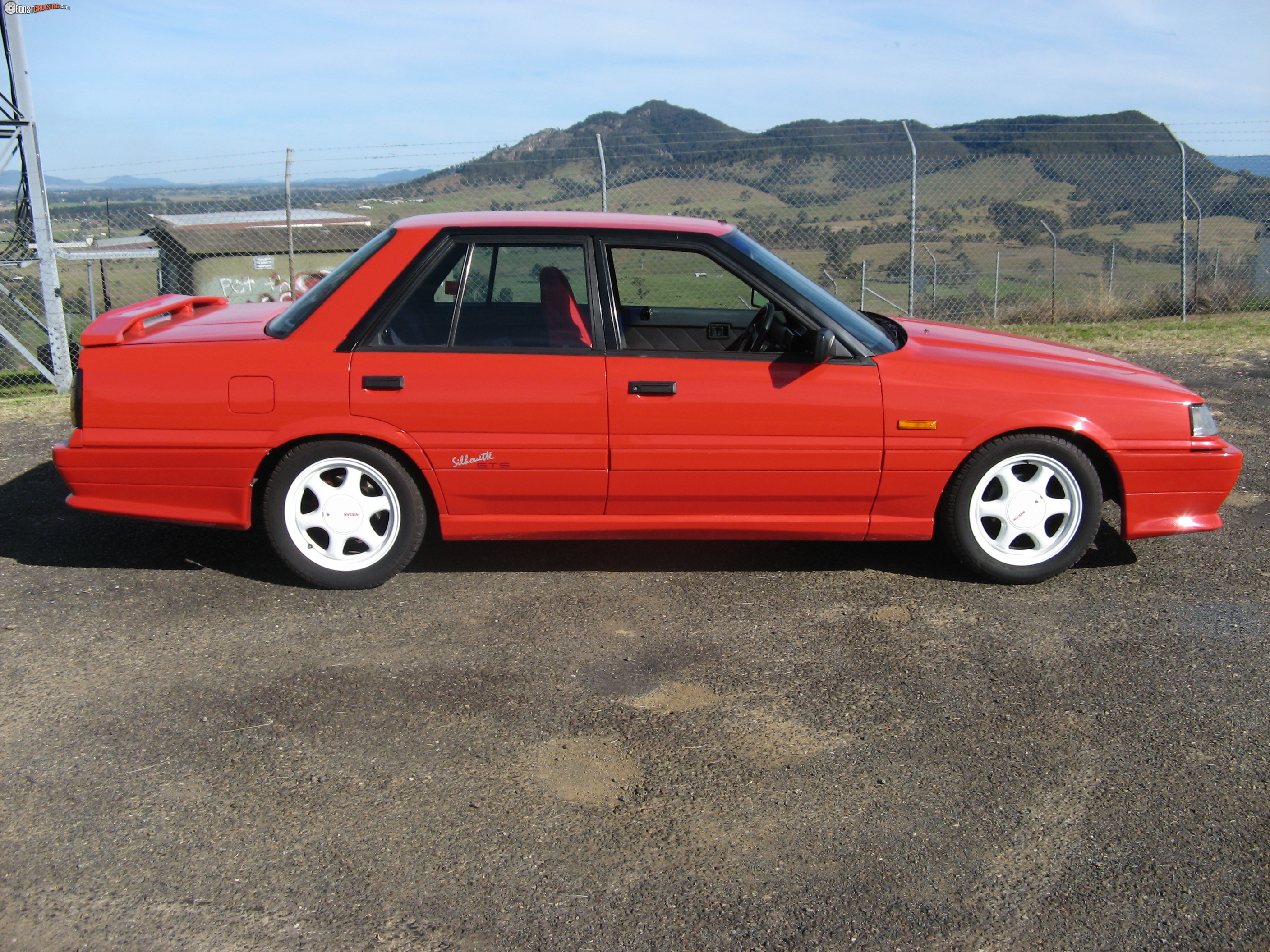 1989 Nissan Skyline R31 Silhouette GTS 2