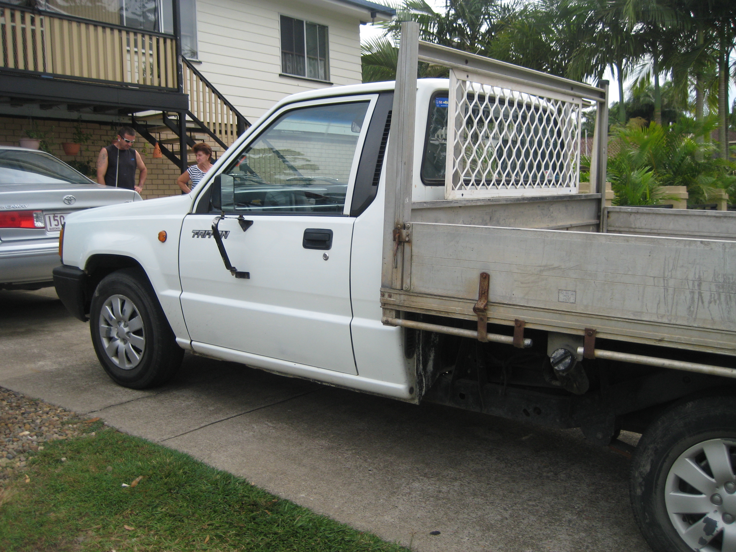 1995 Mitsubishi Triton