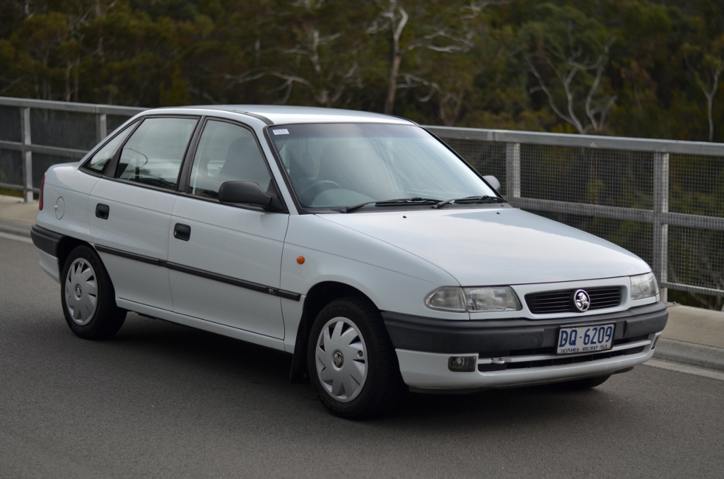 1997 Holden Astra GL TR