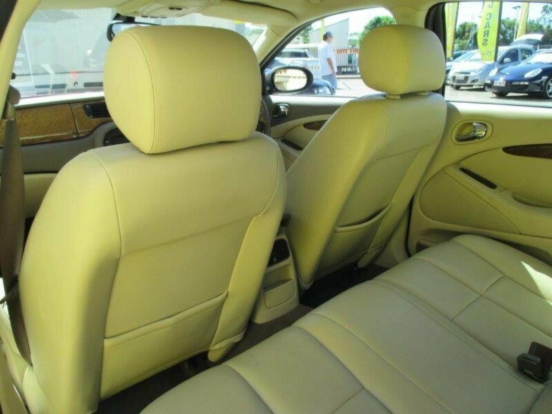 2006 Jaguar S Luxury X204 MY2006