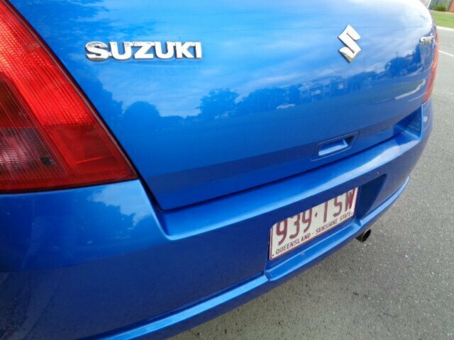 2005 Suzuki Swift EZ