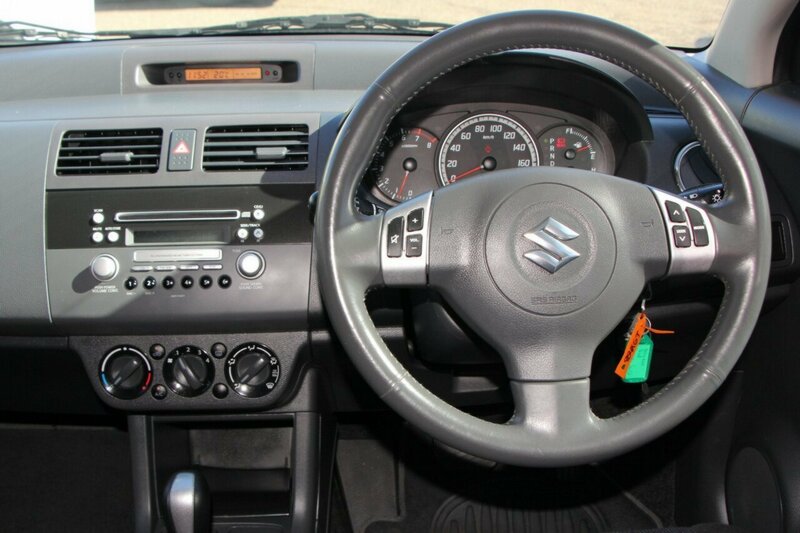 2005 Suzuki Swift Z Series RS415